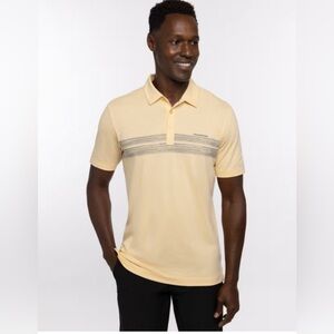 TRAVIS MATHEW LOT OF PESOS POLO